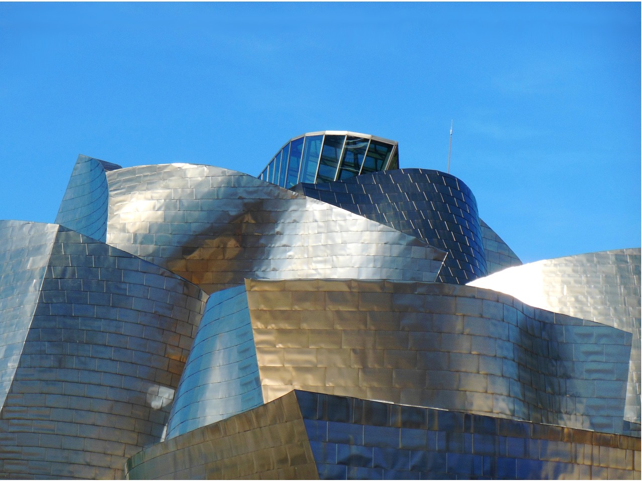 How to Be an Eco-Friendly Tourist in Spain’s Bilbao